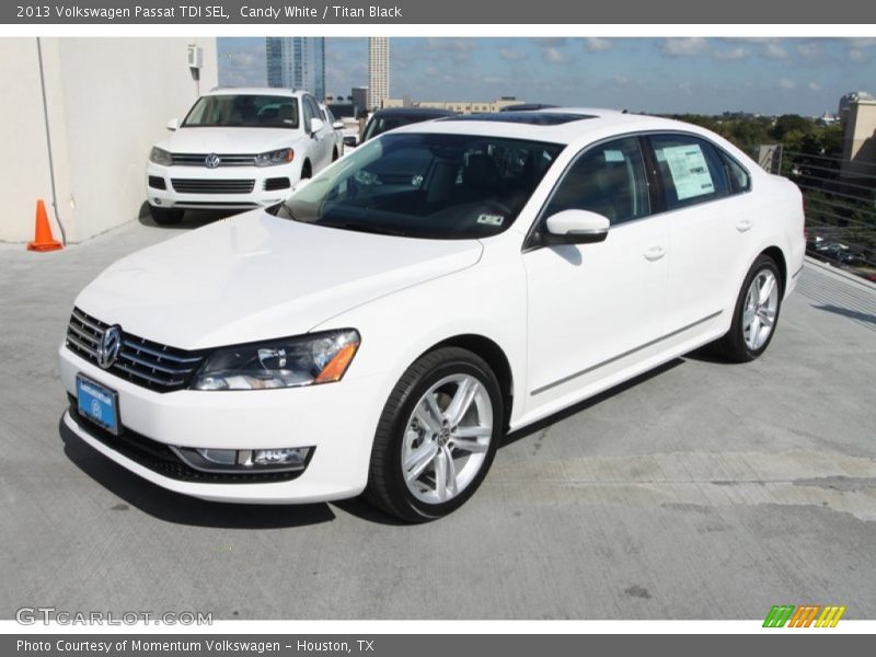 Candy White / Titan Black 2013 Volkswagen Passat TDI SEL