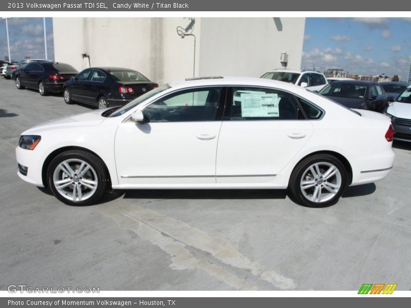 Candy White / Titan Black 2013 Volkswagen Passat TDI SEL