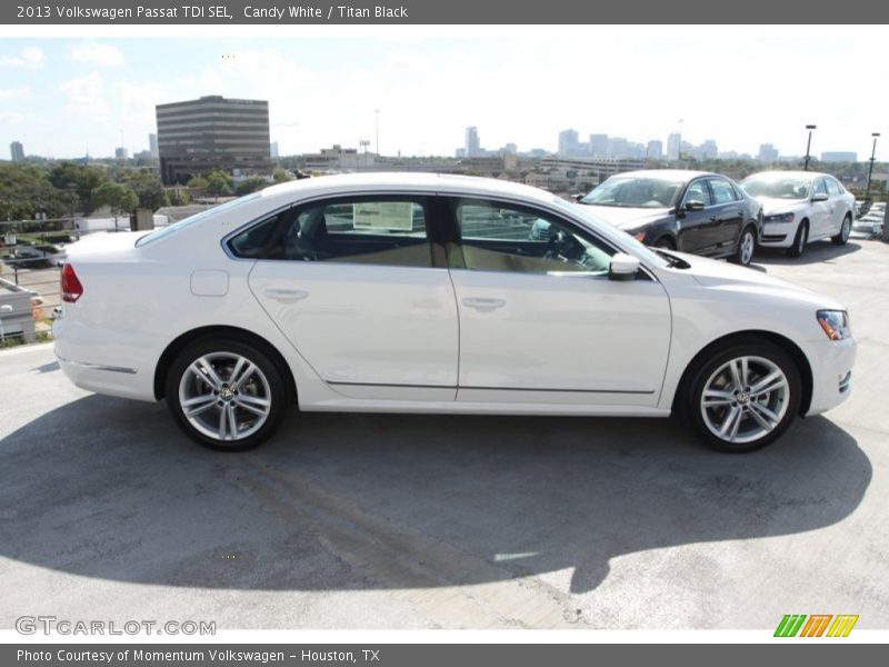 Candy White / Titan Black 2013 Volkswagen Passat TDI SEL