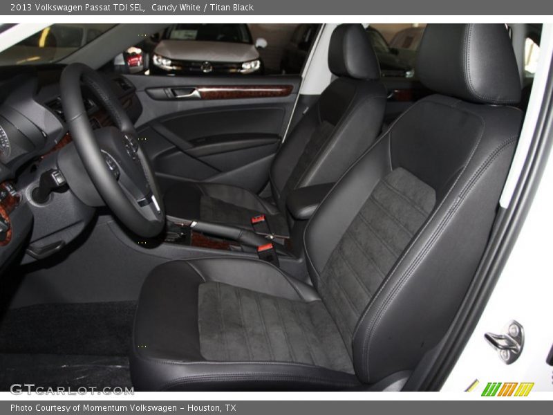 Candy White / Titan Black 2013 Volkswagen Passat TDI SEL