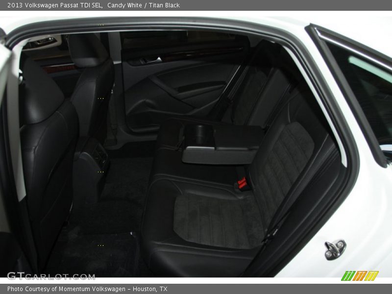 Candy White / Titan Black 2013 Volkswagen Passat TDI SEL