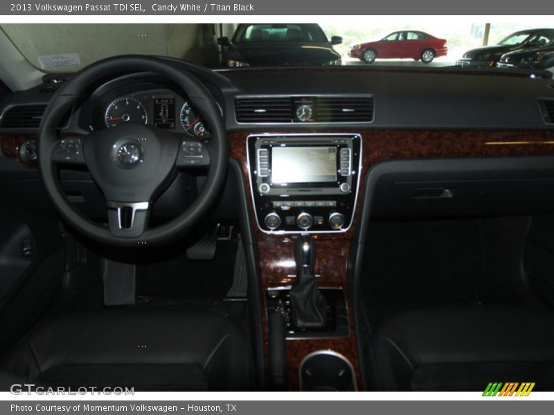 Candy White / Titan Black 2013 Volkswagen Passat TDI SEL