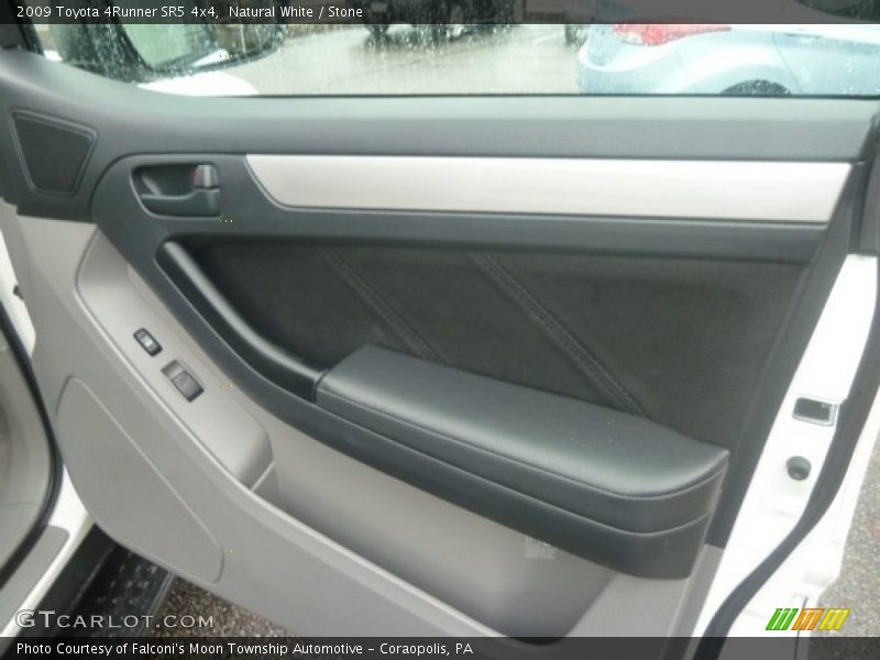 Natural White / Stone 2009 Toyota 4Runner SR5 4x4