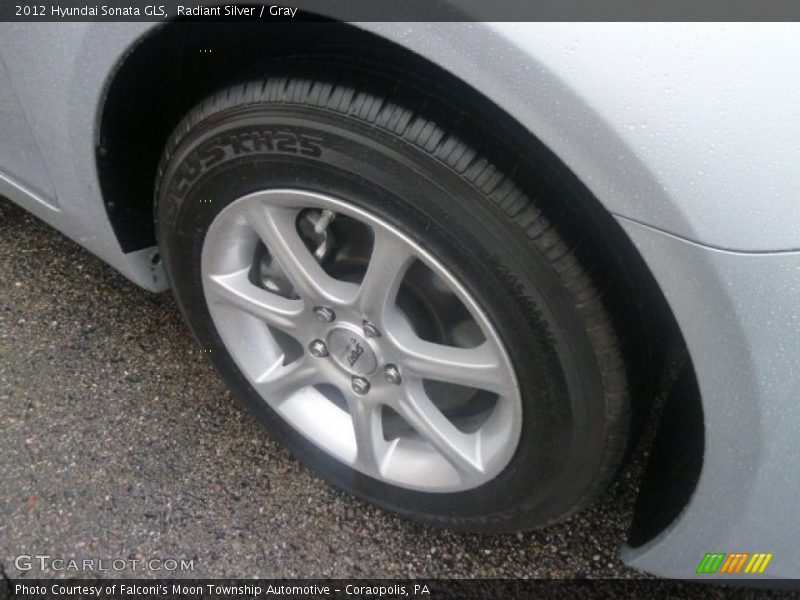 Radiant Silver / Gray 2012 Hyundai Sonata GLS
