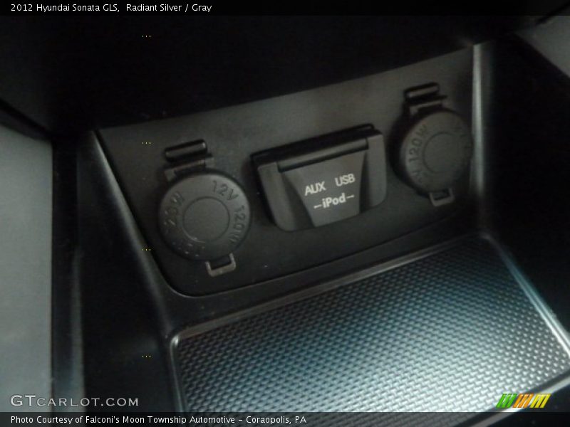 Radiant Silver / Gray 2012 Hyundai Sonata GLS