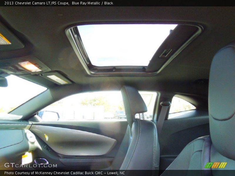 Sunroof of 2013 Camaro LT/RS Coupe