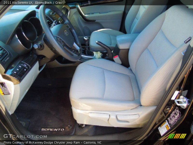 Ebony Black / Gray 2011 Kia Sorento LX