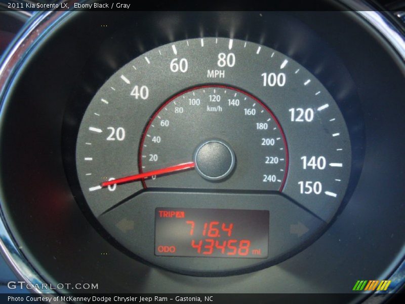 Ebony Black / Gray 2011 Kia Sorento LX