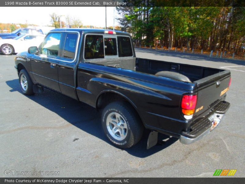 Black / Beige 1998 Mazda B-Series Truck B3000 SE Extended Cab