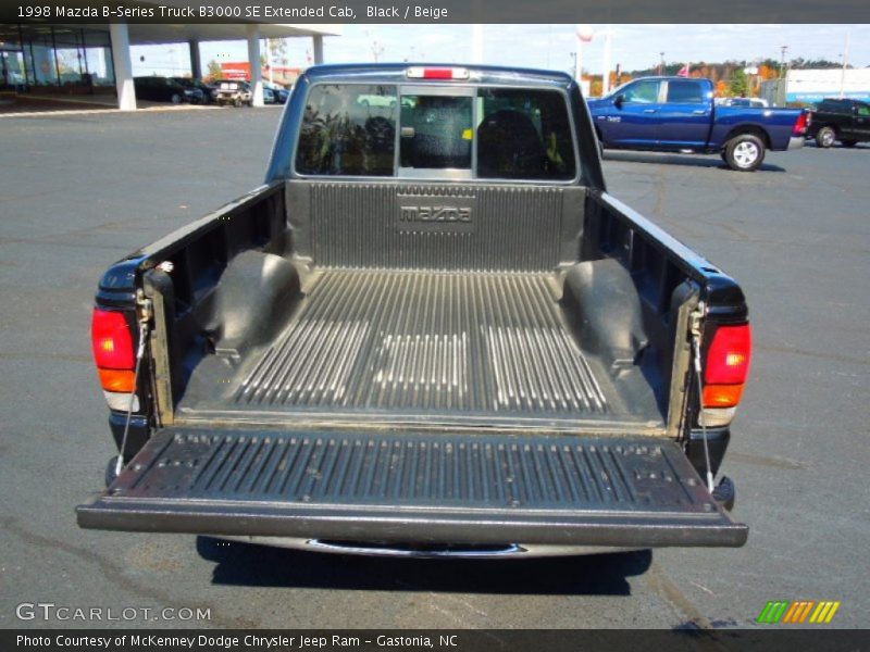 Black / Beige 1998 Mazda B-Series Truck B3000 SE Extended Cab