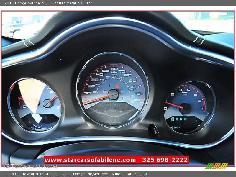 Tungsten Metallic / Black 2013 Dodge Avenger SE