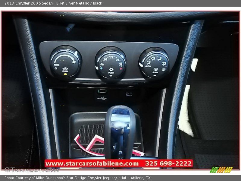 Billet Silver Metallic / Black 2013 Chrysler 200 S Sedan