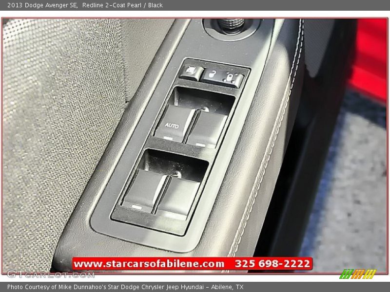 Redline 2-Coat Pearl / Black 2013 Dodge Avenger SE
