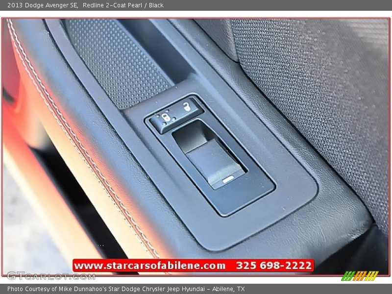 Redline 2-Coat Pearl / Black 2013 Dodge Avenger SE