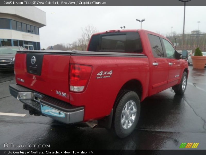 Red Alert / Graphite/Titanium 2005 Nissan Titan SE Crew Cab 4x4