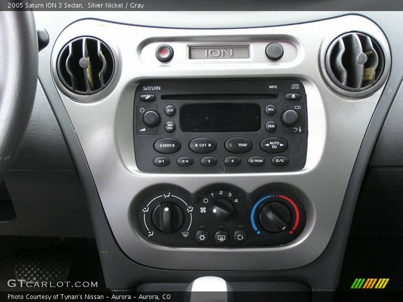 Silver Nickel / Gray 2005 Saturn ION 3 Sedan