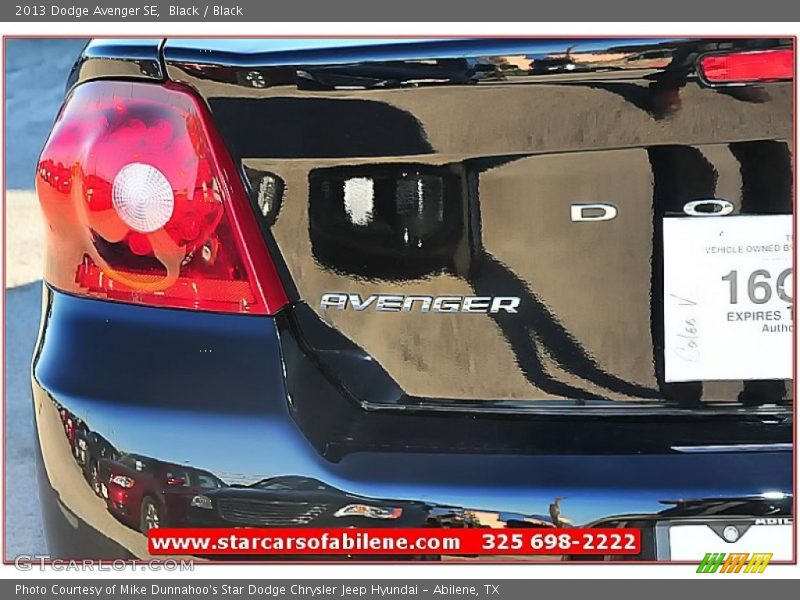 Black / Black 2013 Dodge Avenger SE