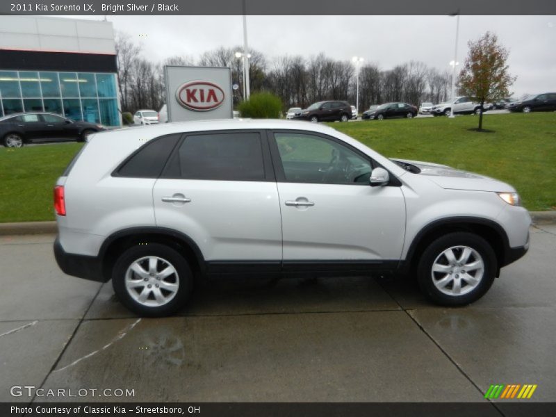 Bright Silver / Black 2011 Kia Sorento LX