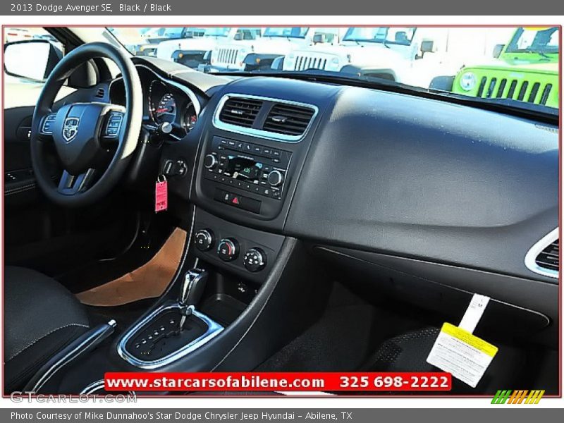 Black / Black 2013 Dodge Avenger SE