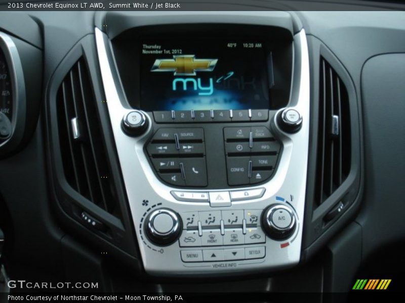 Summit White / Jet Black 2013 Chevrolet Equinox LT AWD