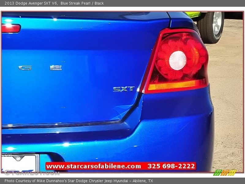 Blue Streak Pearl / Black 2013 Dodge Avenger SXT V6