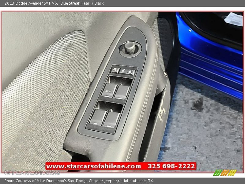 Blue Streak Pearl / Black 2013 Dodge Avenger SXT V6