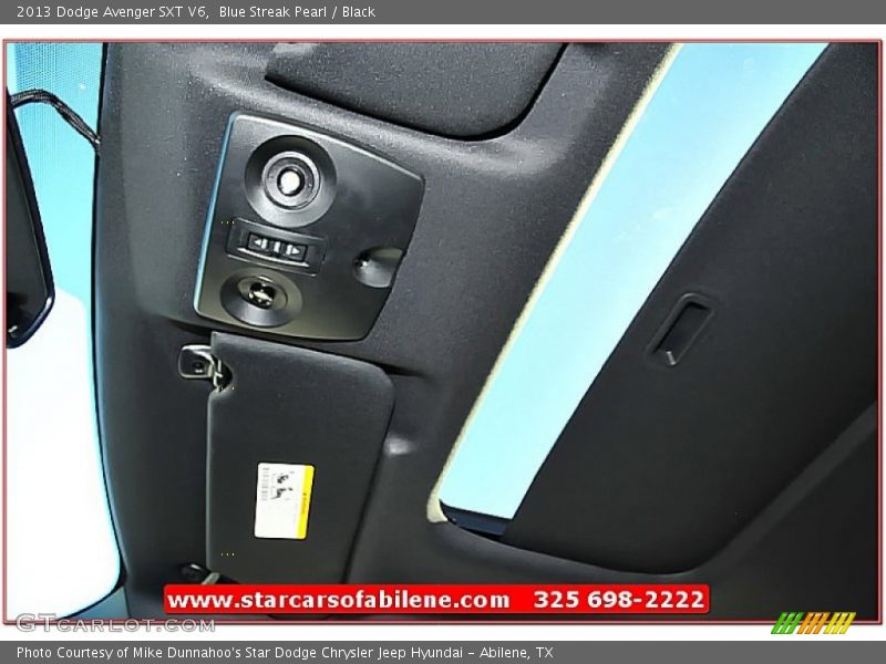 Blue Streak Pearl / Black 2013 Dodge Avenger SXT V6