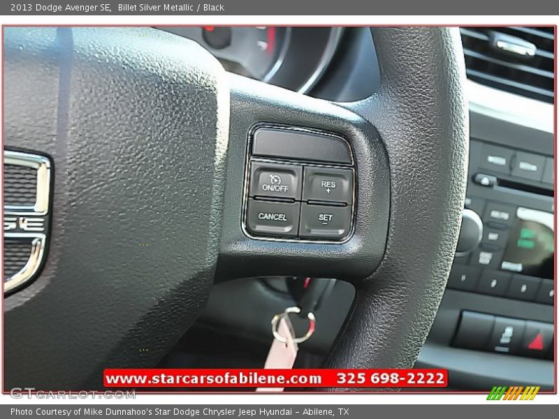 Billet Silver Metallic / Black 2013 Dodge Avenger SE