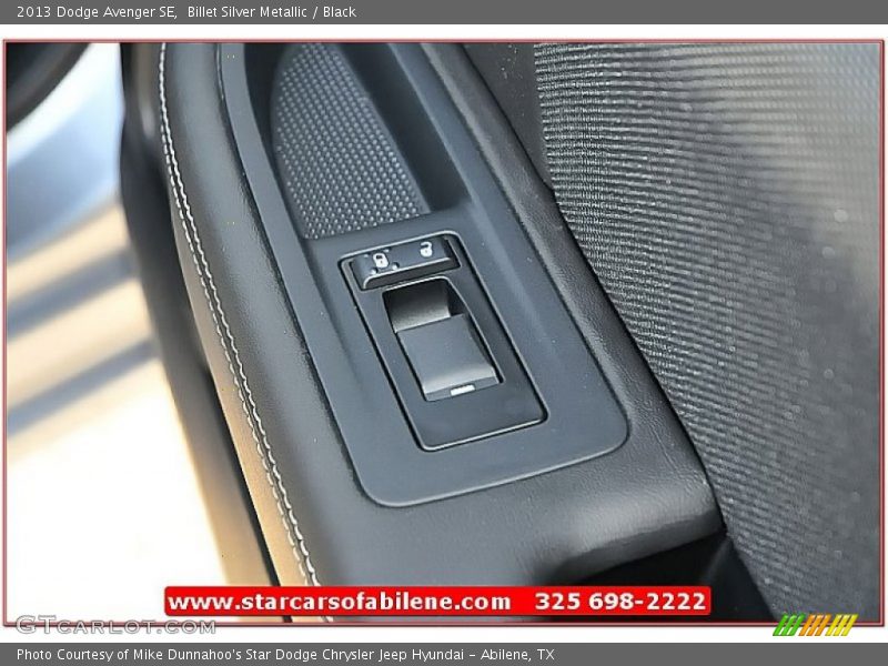 Billet Silver Metallic / Black 2013 Dodge Avenger SE