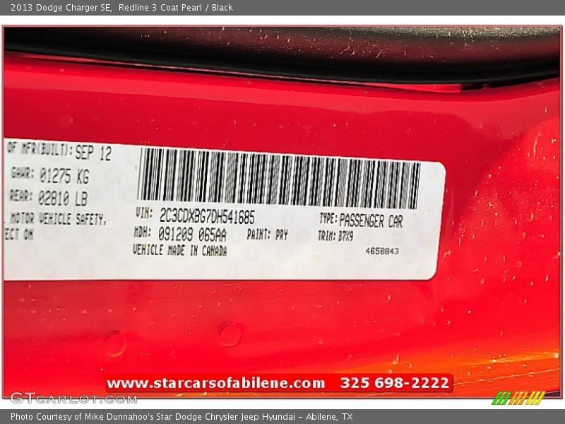 Redline 3 Coat Pearl / Black 2013 Dodge Charger SE