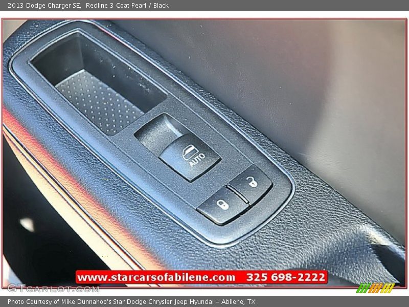 Redline 3 Coat Pearl / Black 2013 Dodge Charger SE