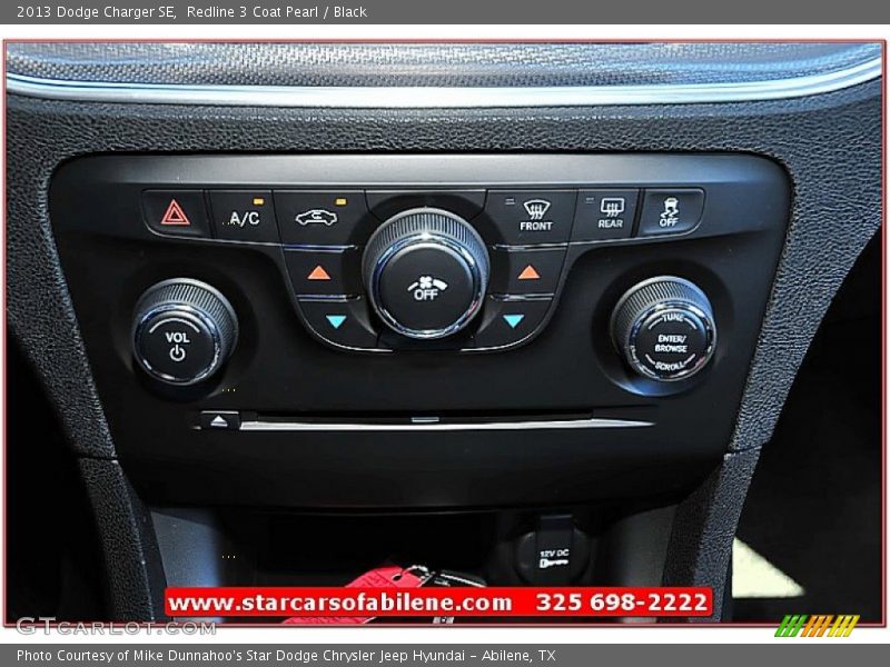 Redline 3 Coat Pearl / Black 2013 Dodge Charger SE