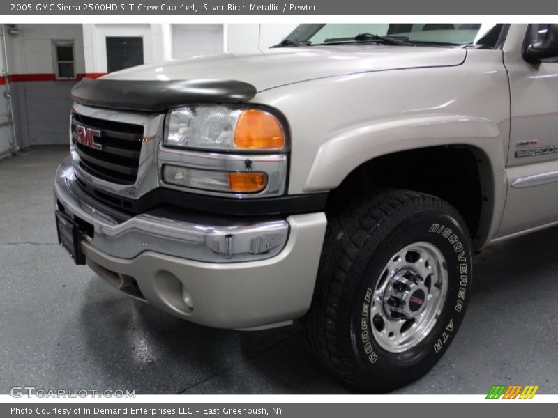 Silver Birch Metallic / Pewter 2005 GMC Sierra 2500HD SLT Crew Cab 4x4