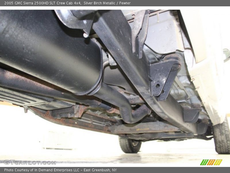 Undercarriage of 2005 Sierra 2500HD SLT Crew Cab 4x4