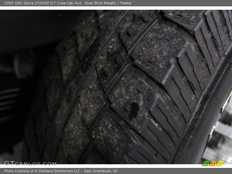 Silver Birch Metallic / Pewter 2005 GMC Sierra 2500HD SLT Crew Cab 4x4