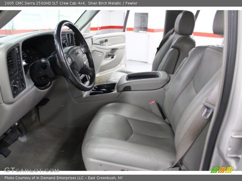 Front Seat of 2005 Sierra 2500HD SLT Crew Cab 4x4