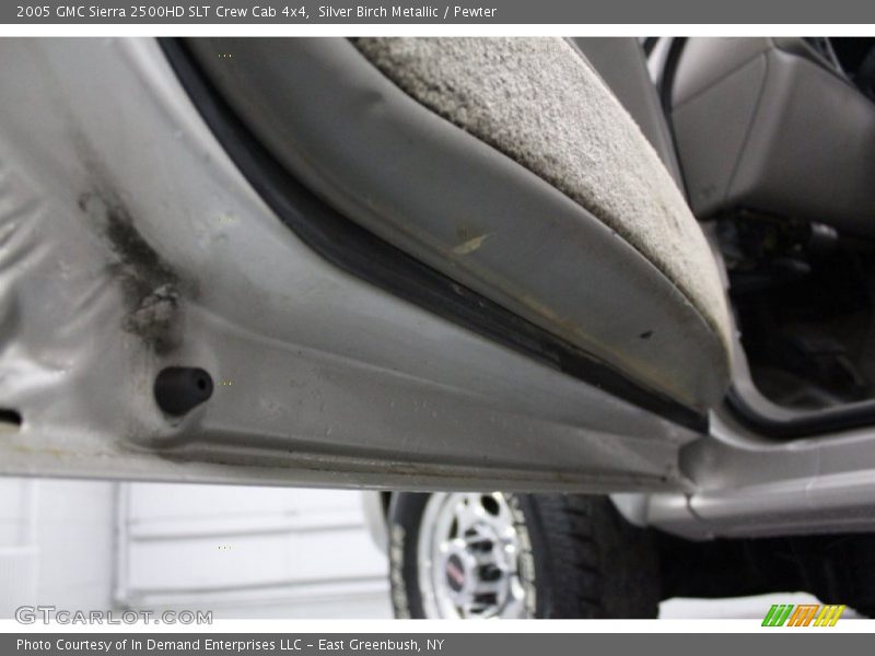 Silver Birch Metallic / Pewter 2005 GMC Sierra 2500HD SLT Crew Cab 4x4