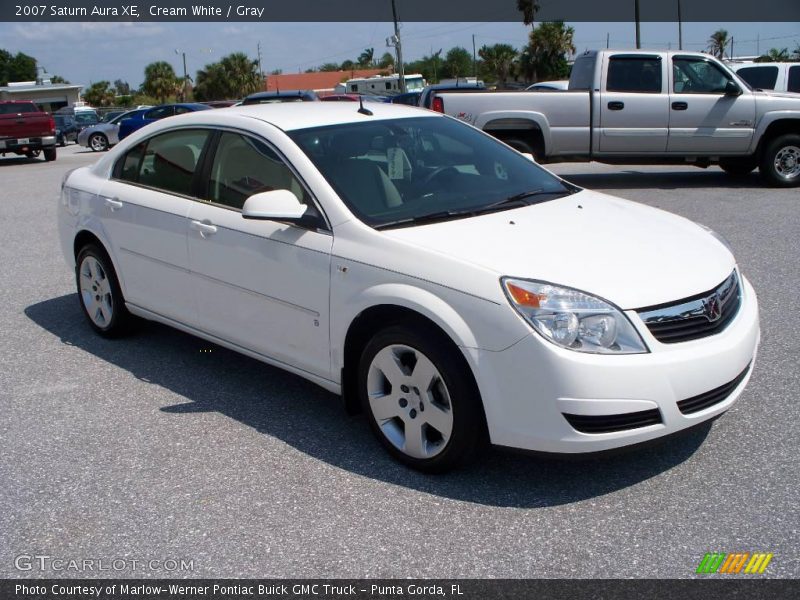 Cream White / Gray 2007 Saturn Aura XE