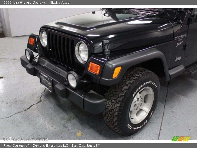 Black / Agate 2000 Jeep Wrangler Sport 4x4