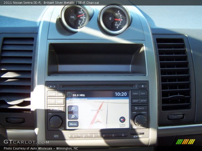 Brilliant Silver Metallic / SE-R Charcoal 2011 Nissan Sentra SE-R