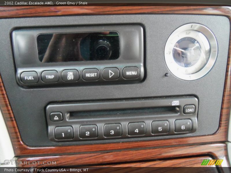 Controls of 2002 Escalade AWD