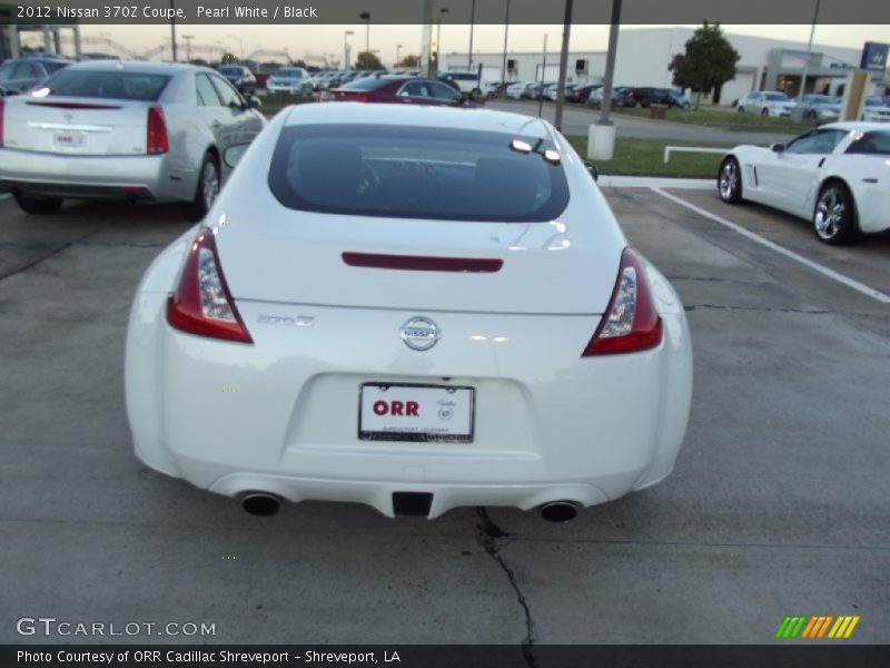 Pearl White / Black 2012 Nissan 370Z Coupe