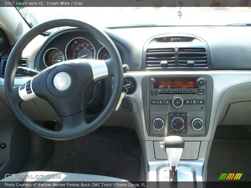Cream White / Gray 2007 Saturn Aura XE