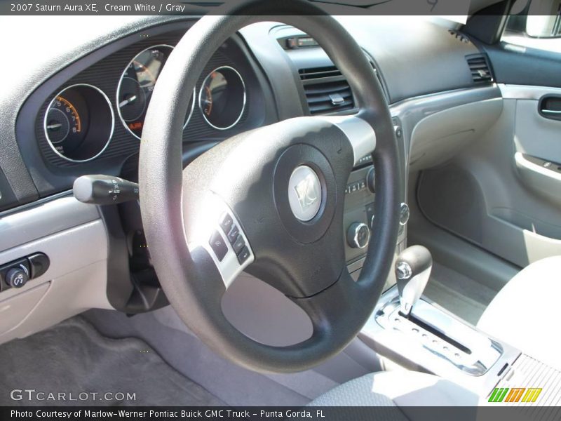 Cream White / Gray 2007 Saturn Aura XE
