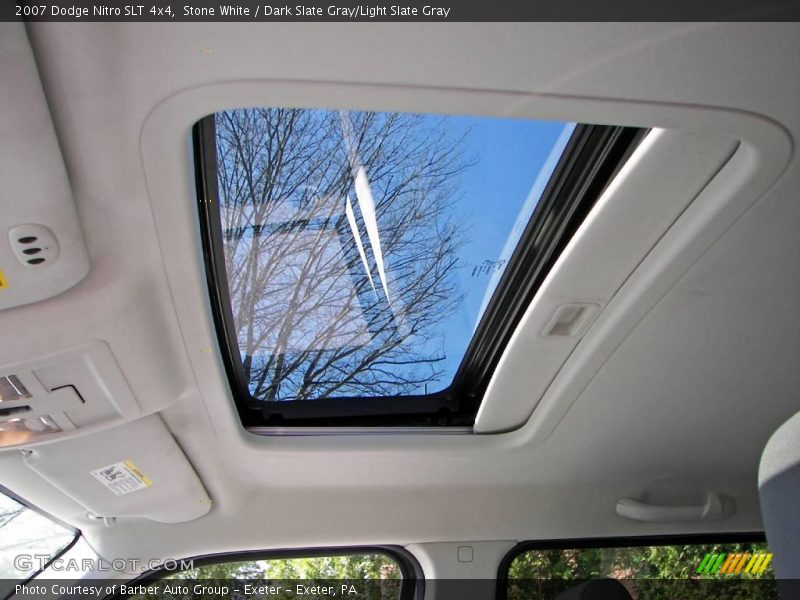 Stone White / Dark Slate Gray/Light Slate Gray 2007 Dodge Nitro SLT 4x4