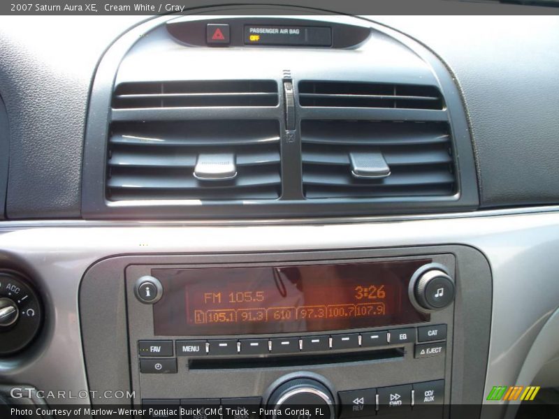 Cream White / Gray 2007 Saturn Aura XE