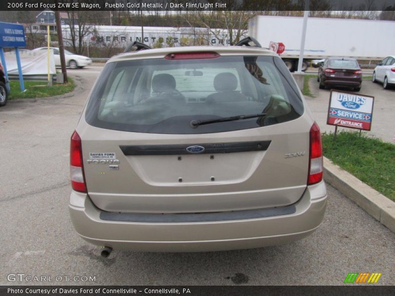 Pueblo Gold Metallic / Dark Flint/Light Flint 2006 Ford Focus ZXW SE Wagon