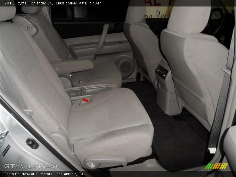 Classic Silver Metallic / Ash 2011 Toyota Highlander V6