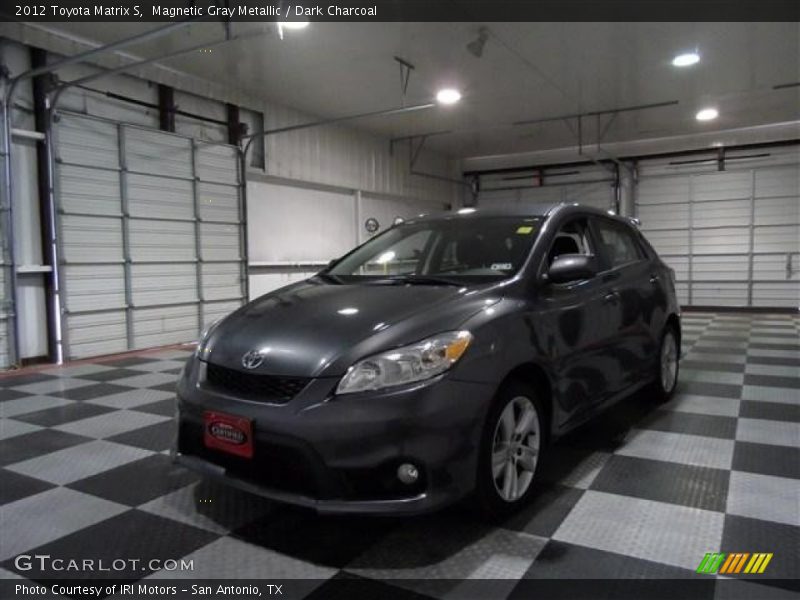 Magnetic Gray Metallic / Dark Charcoal 2012 Toyota Matrix S