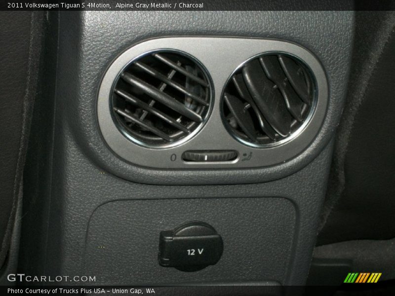 Alpine Gray Metallic / Charcoal 2011 Volkswagen Tiguan S 4Motion